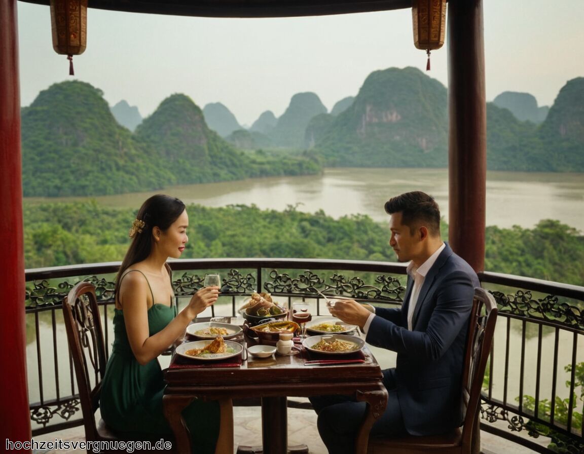 Entspanntes Essen in malerischen Restaurants   - Flitterwochen Hanoi » Kulinarische Entdeckungsreise erleben  